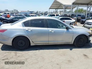 2008 Honda Accord LX z VIN 1HGCP26318A120399, wystawiony jako IAAI lot #42175074 z przebiegiem 195 637 mil mil oraz . Historia ofert i sprzedaży dostępna na DreamBid. Obrazek 13.