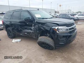 2022 Ford Expedition XLT with VIN 1FMJU1HT4NEA56445, listed as a IAAI auction lot 41301003 with 24,996 mi miles. Bid and sale history available at carsss.com. Image 1.