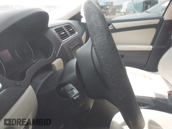 2012 Volkswagen Jetta SE с VIN 3VWDP7AJXCM311284, выставлен на аукционе IAAI как лот 42778112 с пробегом Не указан миль и . История ставок и продаж доступна на DreamBid. Изображение 7.