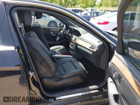 2014 Mercedes-Benz E 350 Luxury with VIN WDDHF8JB4EA801716, listed as a IAAI auction lot 42159406 with 143,792 mi miles and . Bid and sale history available at DreamBid. Image 5.