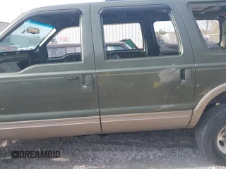 2005 Ford Excursion Eddie Bauer z VIN 1FMSU45P05ED43696, wystawiony jako IAAI lot #41674430 z przebiegiem Nie podano mil oraz . Historia ofert i sprzedaży dostępna na DreamBid. Obrazek 13.