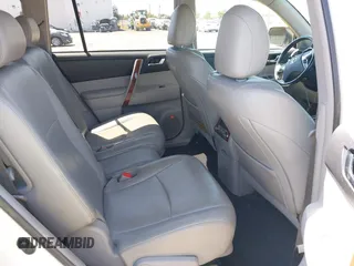 2011 Toyota Highlander Limited with VIN 5TDDK3EH5BS063462, listed as a IAAI auction lot 42359386 with 129,809 mi miles and . Bid and sale history available at DreamBid. Image 8.