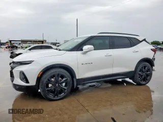2020 Chevrolet Blazer RS z VIN 3GNKBERS4LS586243, wystawiony jako Copart lot #55514245 z przebiegiem 47 365 mil mil oraz Szkoda całkowita • Salvage title. Historia ofert i sprzedaży dostępna na DreamBid. Obrazek 1.