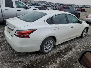 2014 Nissan Altima 2.5 with VIN 1N4AL3AP8EC203500, listed as a Copart auction lot 43761405 with 213,227 mi miles and Salvage Title. Bid and sale history available at carsss.com. Image 3.