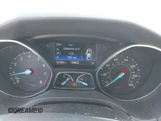 2017 Ford Focus Titanium с VIN 1FADP3N21HL327581, выставлен на аукционе IAAI как лот 42342179 с пробегом 61 489 миль миль и . История ставок и продаж доступна на DreamBid. Изображение 7.
