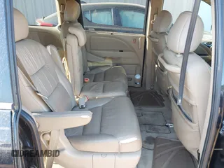 2007 Honda Odyssey EX-L with VIN 5FNRL387X7B030071, listed as a IAAI auction lot 42097074 with 231,624 mi miles. Bid and sale history available at carsss.com. Image 8.