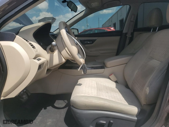 2017 Nissan Altima 2.5 S with VIN 1N4AL3AP3HC134607, listed as a Copart auction lot 52198555 with 85,313 mi miles and Salvage Title. Bid and sale history available at carsss.com. Image 7.
