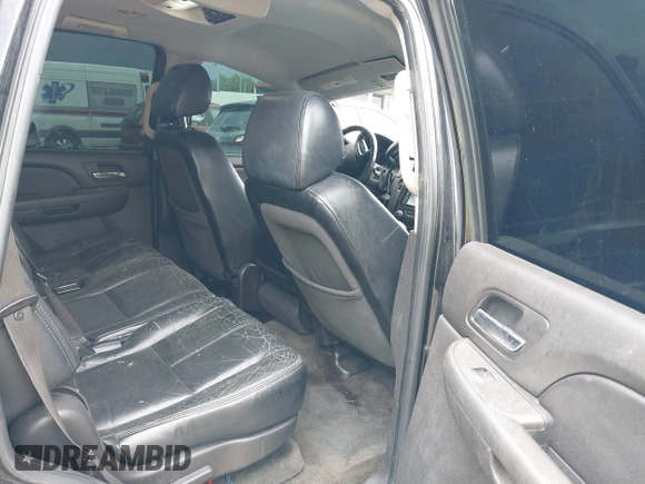 2007 Chevrolet Tahoe LS с VIN 1GNFC13C27R279400, выставлен на аукционе IAAI как лот 39134497 с пробегом 205 338 миль миль и . История ставок и продаж доступна на DreamBid. Изображение 8.