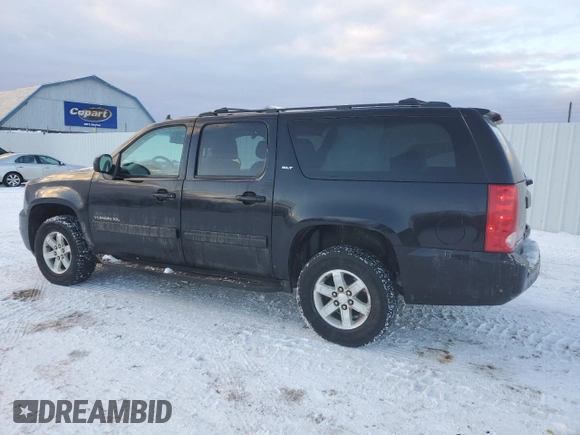 2014 GMC Yukon XL SLT z VIN 1GKS2KE70ER213669, wystawiony jako Copart lot #88631595 z przebiegiem 185 525 mil mil oraz Czysty tytuł • Clean title. Historia ofert i sprzedaży dostępna na DreamBid. Obrazek 2.