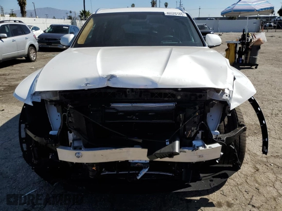 2025 Genesis GV80 Prestige with VIN KMUHEESC1SU250011, listed as a Copart auction lot 46520165 with 2,455 mi miles and Salvage Title. Bid and sale history available at DreamBid. Image 5.