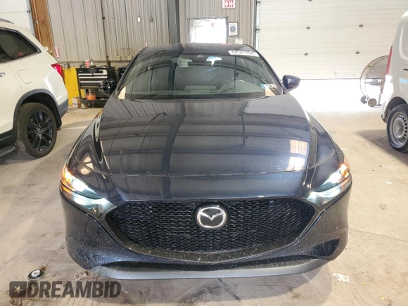 2022 Mazda Mazda3 Hatchback Preferred with VIN JM1BPBLL4N1514702, listed as a Copart auction lot 64541724 with 11,476 mi miles and Salvage Title. Bid and sale history available at carsss.com. Image 5.