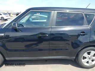 2019 Kia Soul z VIN KNDJN2A28K7688177, wystawiony jako IAAI lot #42153535 z przebiegiem 109 998 mil mil oraz . Historia ofert i sprzedaży dostępna na DreamBid. Obrazek 15.