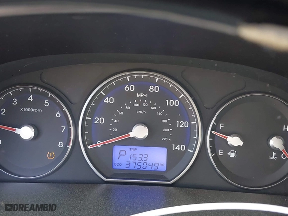 2011 Hyundai Santa Fe GLS with VIN 5XYZGDAB6BG043121, listed as a IAAI auction lot 42037815 with 375,049 mi miles. Bid and sale history available at carsss.com. Image 7.