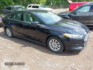 2016 Ford Fusion S z VIN 3FA6P0G78GR245055, wystawiony jako IAAI lot #42399174 z przebiegiem 132 674 mil mil oraz . Historia ofert i sprzedaży dostępna na DreamBid. Obrazek 1.