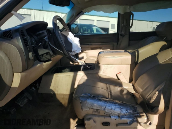 2013 Chevrolet Silverado 1500 LT with VIN 3GCPCSE04DG158370, listed as a Copart auction lot 42423605 with 228,084 mi miles and Salvage Title. Bid and sale history available at DreamBid. Image 7.
