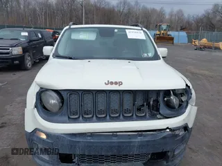 2016 Jeep Renegade Latitude with VIN ZACCJBBT7GPE10859, listed as a IAAI auction lot 41918438 with 117,036 mi miles. Bid and sale history available at carsss.com. Image 12.