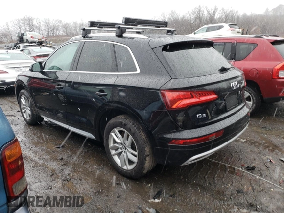 2020 Audi Q5 Premium with VIN WA1ANAFY7L2045884, listed as a Copart auction lot 72488902 with 34,008 mi miles. Bid and sale history available at carsss.com. Image 2.