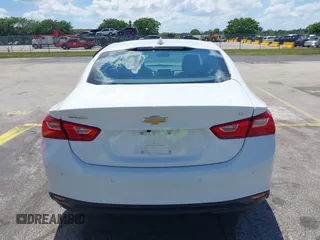 2025 Chevrolet Malibu LT with VIN 1G1ZD5ST2SF130788, listed as a IAAI auction lot 42226422 with 6,199 mi miles and . Bid and sale history available at DreamBid. Image 16.
