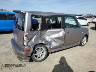 2005 Scion xB with VIN JTLKT324754022034, listed as a Copart auction lot 47303595 with 141,361 mi miles and Salvage Title. Bid and sale history available at carsss.com. Image 3.