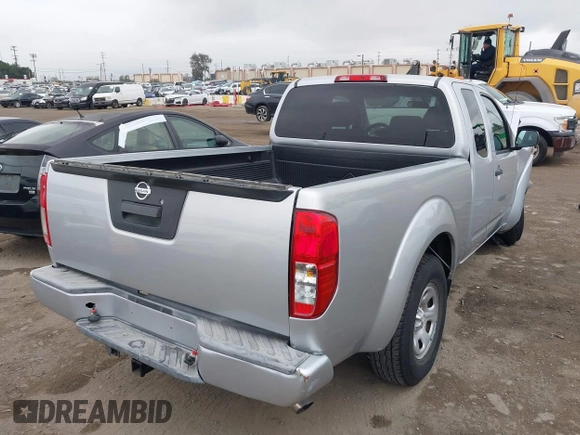 2017 Nissan Frontier SV with VIN 1N6BD0CT2HN766830, listed as a IAAI auction lot 42201867 with 67,075 mi miles and . Bid and sale history available at DreamBid. Image 4.