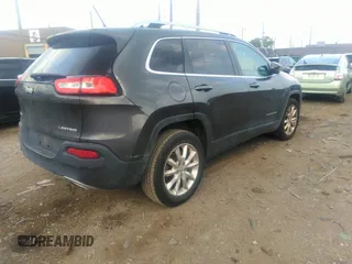 2015 Jeep Cherokee Limited with VIN 1C4PJMDS2FW702079, listed as a IAAI auction lot 39941650 with 140,344 mi miles and . Bid and sale history available at DreamBid. Image 4.