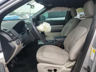 2019 Ford Explorer с VIN 1FM5K8B81KGA19096, выставлен на аукционе Copart как лот 59513615 с пробегом 88 406 миль миль и Списание • Salvage title. История ставок и продаж доступна на DreamBid. Изображение 7.