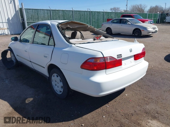 1999 Honda Accord LX z VIN JHMCG5647XC017501, wystawiony jako IAAI lot #41824662 z przebiegiem 159 360 mil mil oraz . Historia ofert i sprzedaży dostępna na DreamBid. Obrazek 3.