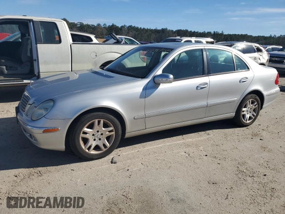 2005 Mercedes-Benz E-Class 3.2L CDI with VIN WDBUF26J55A609841, listed as a Copart auction lot 43198755 with 253,208 mi miles and Clean Title. Bid and sale history available at carsss.com. Image 1.