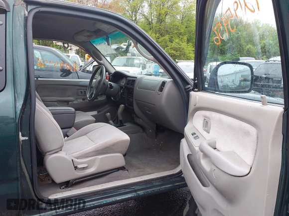 2003 Toyota Tacoma with VIN 5TEWN72N73Z259408, listed as a IAAI auction lot 42195456 with 240,965 mi miles. Bid and sale history available at carsss.com. Image 5.
