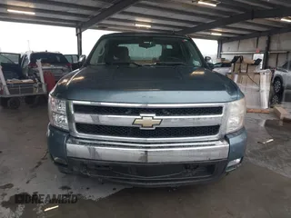 2011 Chevrolet Silverado 1500 LT with VIN 3GCPCSE01BG343814, listed as a IAAI auction lot 41849043 with 109,595 mi miles and . Bid and sale history available at DreamBid. Image 12.