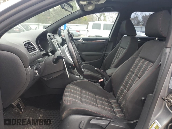 2010 Volkswagen GTI with VIN WVWHV7AJ4AW134237, listed as a Copart auction lot 49524025 with 116,213 mi miles and Clean Title. Bid and sale history available at carsss.com. Image 7.