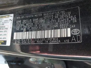 2006 Toyota Matrix STD z VIN 2T1KR32E26C600672, wystawiony jako IAAI lot #42278737 z przebiegiem 132 615 mil mil oraz . Historia ofert i sprzedaży dostępna na DreamBid. Obrazek 9.
