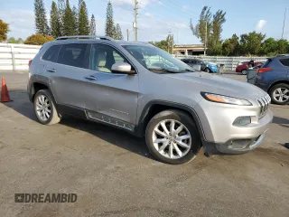 2017 Jeep Cherokee Limited with VIN 1C4PJLDB8HW526250, listed as a Copart auction lot 48337305 with 107,618 mi miles and Salvage Title. Bid and sale history available at carsss.com. Image 4.
