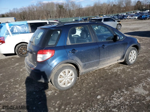 2011 Suzuki SX4 Crossover with VIN JS2YB5A33B6304237, listed as a Copart auction lot 45921115 with 211,880 mi miles and Salvage Title. Bid and sale history available at carsss.com. Image 3.