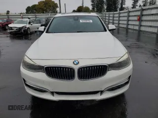 2017 BMW 3 Series 330i xDrive with VIN WBA8Z9C39HG826493, listed as a Copart auction lot 42208295 with 114,907 mi miles and Clean Title. Bid and sale history available at carsss.com. Image 5.