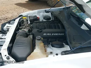 2014 Chrysler 300 SRT-8 с VIN 2C3CCAFJ6EH156853, выставлен на аукционе IAAI как лот 42370748 с пробегом 44 434 миль миль и . История ставок и продаж доступна на DreamBid. Изображение 20.