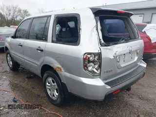 2007 Honda Pilot LX with VIN 2HKYF18157H530370, listed as a IAAI auction lot 41967033 with 214,590 mi miles and . Bid and sale history available at DreamBid. Image 6.