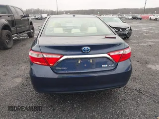 2017 Toyota Camry Hybrid LE with VIN 4T1BD1FK9HU214691, listed as a IAAI auction lot 38368975 with 22,673 mi miles. Bid and sale history available at carsss.com. Image 17.