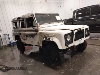 1983 Land Rover Defender with VIN SALLDHAG8AA190593, listed as a IAAI auction lot 42166804 with Not provided miles and . Bid and sale history available at DreamBid. Image 1.