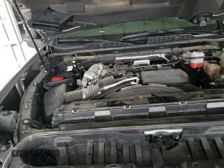 2024 Chevrolet Silverado 2500HD Custom z VIN 2GC4YMEY6R1240171, wystawiony jako Copart lot #62292035 z przebiegiem 35 670 mil mil oraz Szkoda całkowita • Salvage title. Historia ofert i sprzedaży dostępna na DreamBid. Obrazek 13.