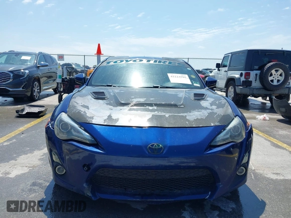 2015 Scion FR-S with VIN JF1ZNAA18F9712580, listed as a IAAI auction lot 42223595 with 157,384 mi miles and . Bid and sale history available at carsss.com. Image 12.