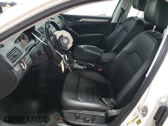 2015 Volkswagen Passat Sport с VIN 1VWBT7A31FC050086, выставлен на аукционе Copart как лот 88990155 с пробегом 140 338 миль миль и Списание • Salvage title. История ставок и продаж доступна на DreamBid. Изображение 7.