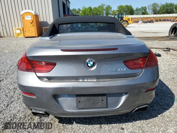2012 BMW 6 Series z VIN WBALZ5C50CDW99700, wystawiony jako Copart lot #54983705 z przebiegiem Nie podano mil oraz Czysty tytuł • Clean title. Historia ofert i sprzedaży dostępna na DreamBid. Obrazek 6.