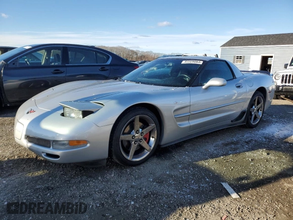 2001 Chevrolet Corvette Z06 with VIN 1G1YY12S615123525, listed as a Copart auction lot 83328064 with 39,416 mi miles and Clean Title. Bid and sale history available at carsss.com. Image 1.