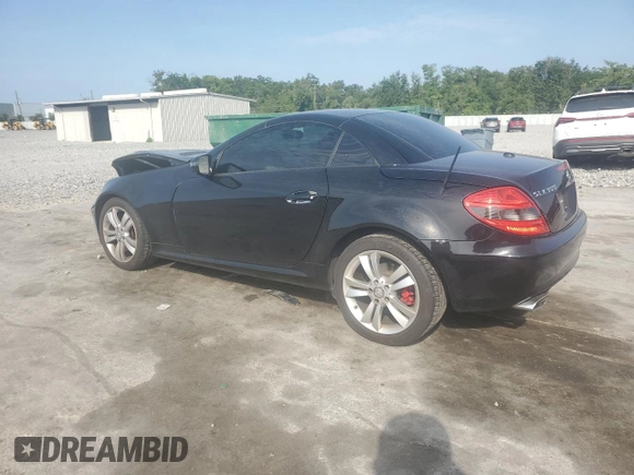 2010 Mercedes-Benz SLK 300 с VIN WDBWK5EA8AF232572, выставлен на аукционе Copart как лот 57336275 с пробегом 66 556 миль миль и Списание • Salvage title. История ставок и продаж доступна на DreamBid. Изображение 2.