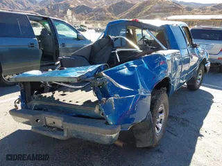 2002 Ford Ranger XL with VIN 1FTYR14U52PA18158, listed as a IAAI auction lot 41289210 with 89,255 mi miles. Bid and sale history available at carsss.com. Image 4.
