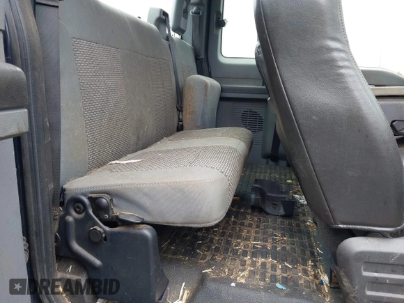 2011 Ford F-250 XL with VIN 1FT7X2B61BEB00699, listed as a IAAI auction lot 42662479 with 148,483 mi miles and . Bid and sale history available at DreamBid. Image 8.