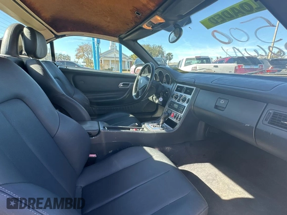 2002 Mercedes-Benz SLK-Class 2.3L Kompressor with VIN WDBKK49FX2F265220, listed as a Copart auction lot 84038354 with 90,860 mi miles and Clean Title. Bid and sale history available at carsss.com. Image 5.