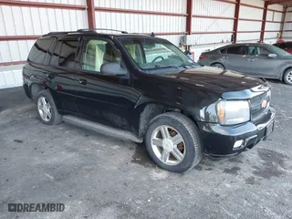 2008 Chevrolet TrailBlazer Fleet w/2FL with VIN 1GNDT13S682190633, listed as a IAAI auction lot 41752757 with 214,275 mi miles. Bid and sale history available at carsss.com. Image 1.