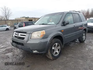2008 Honda Pilot SE with VIN 5FNYF18398B001764, listed as a IAAI auction lot 41865212 with 355,052 mi miles and . Bid and sale history available at DreamBid. Image 2.